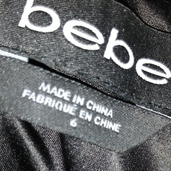 NWT Beautiful full bodied lace skirt lined - Picture 2 of 8